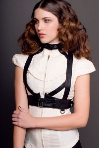 Harness_by_SkinGraft_Fall_2009_leather_accessory_trend_runway_designer_editorial_lookbook_suspenders_waist_belt